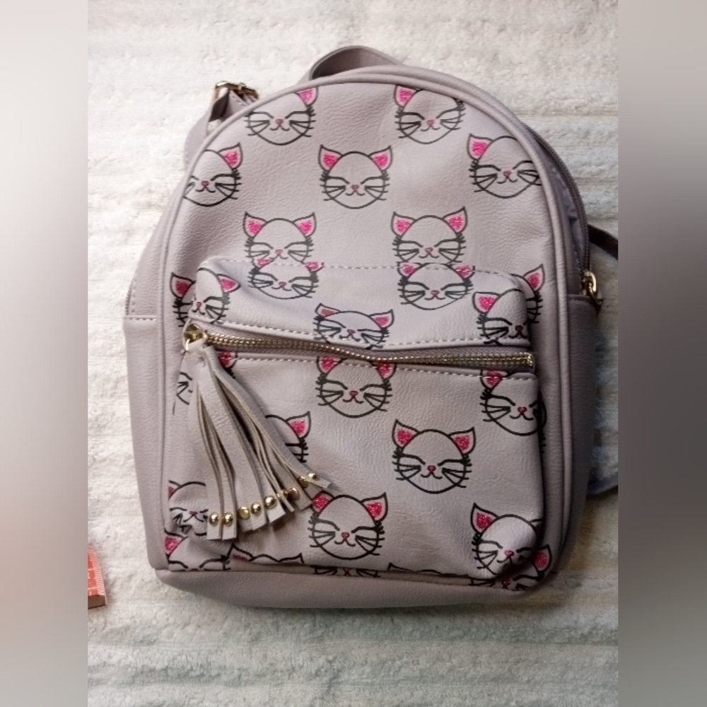 3/$10 Item! Glitter Kitty Emoji Backpack